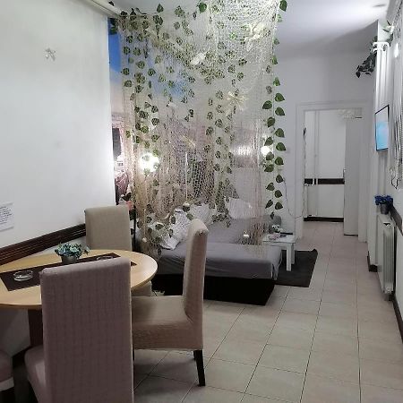 Low Cost Apartment Belgrad Exterior foto